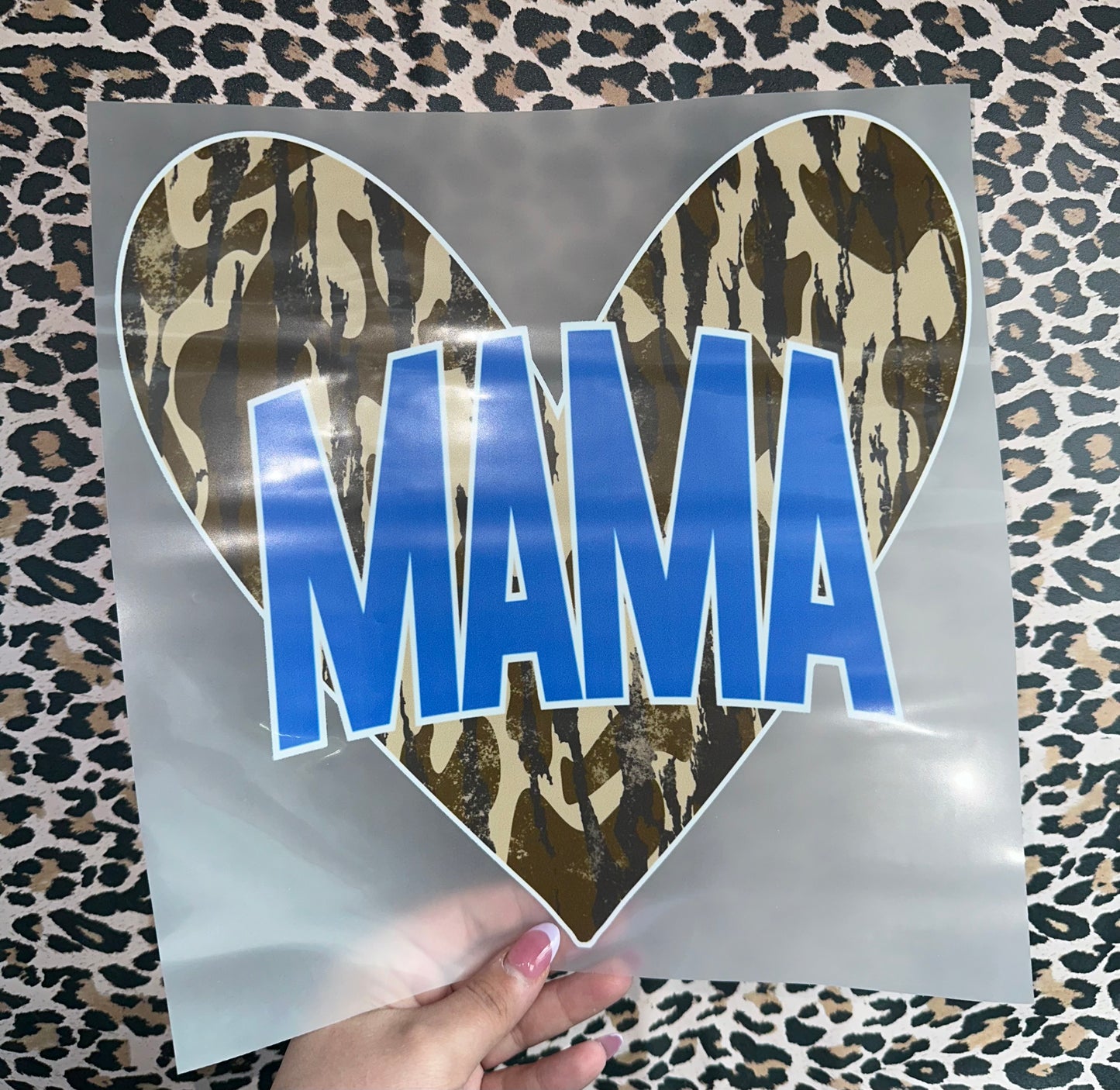 Mama Camo Heart- E