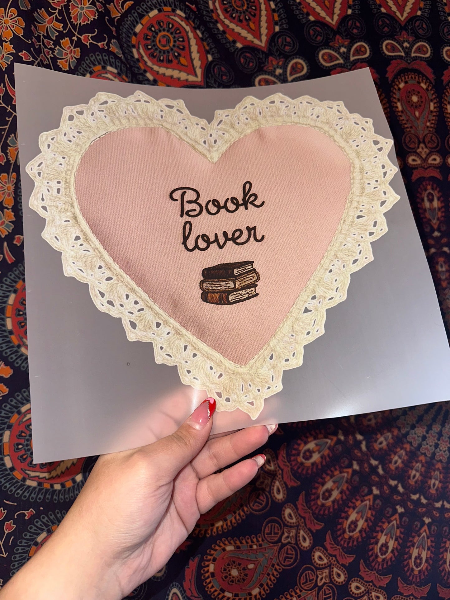 Book Lover Lace Heart- A19