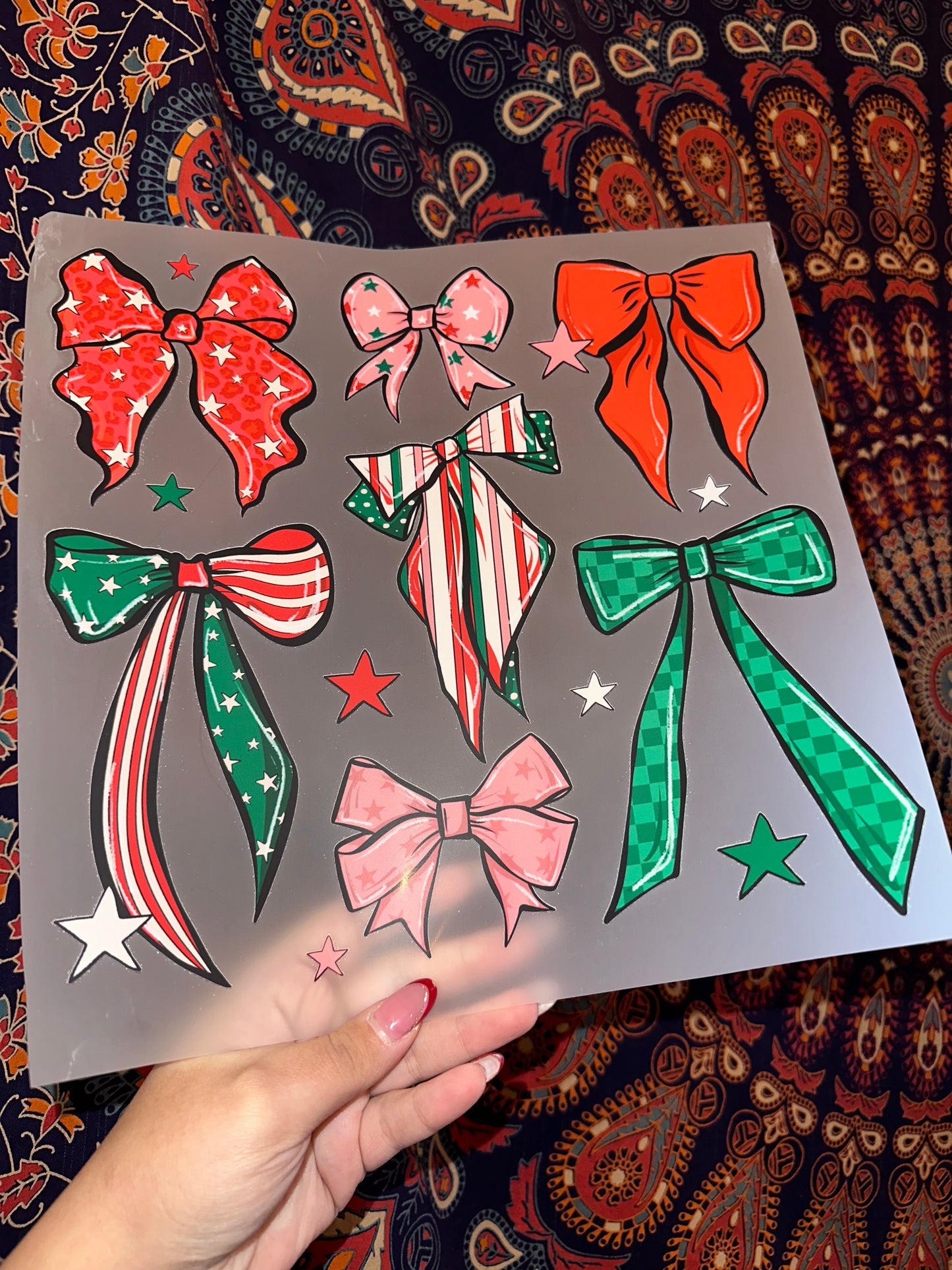 Red & Green Bows