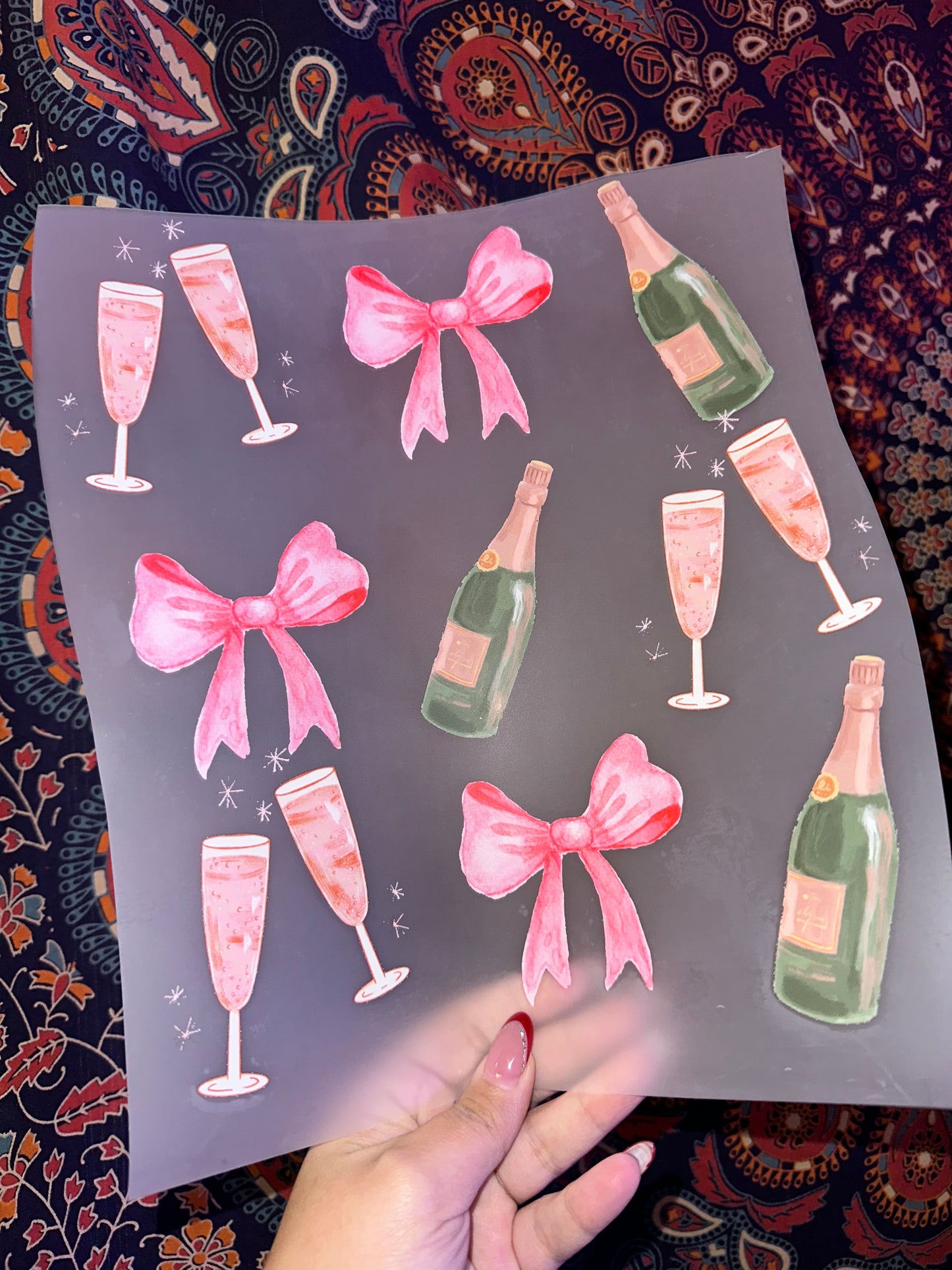 Champagne & Bows