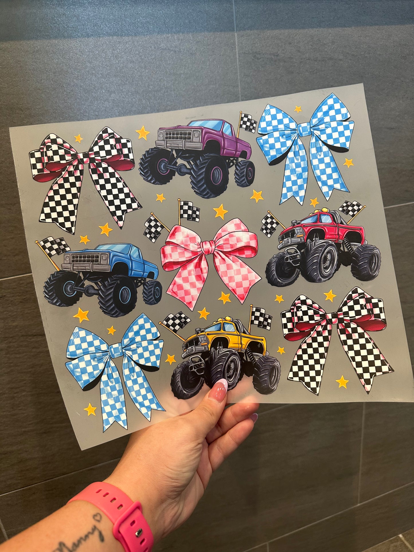 Monster Truck w/ Bows