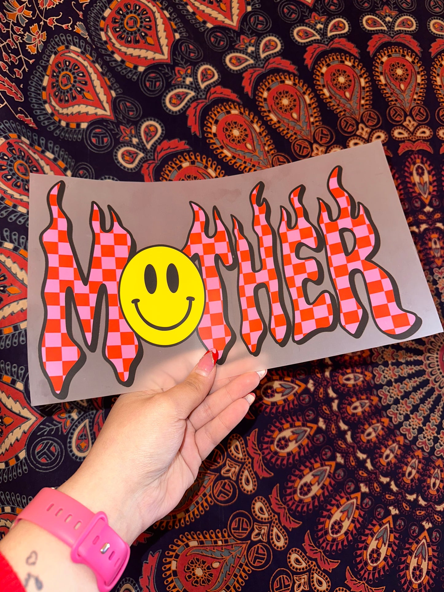 Mother Smiley Checkered- A38